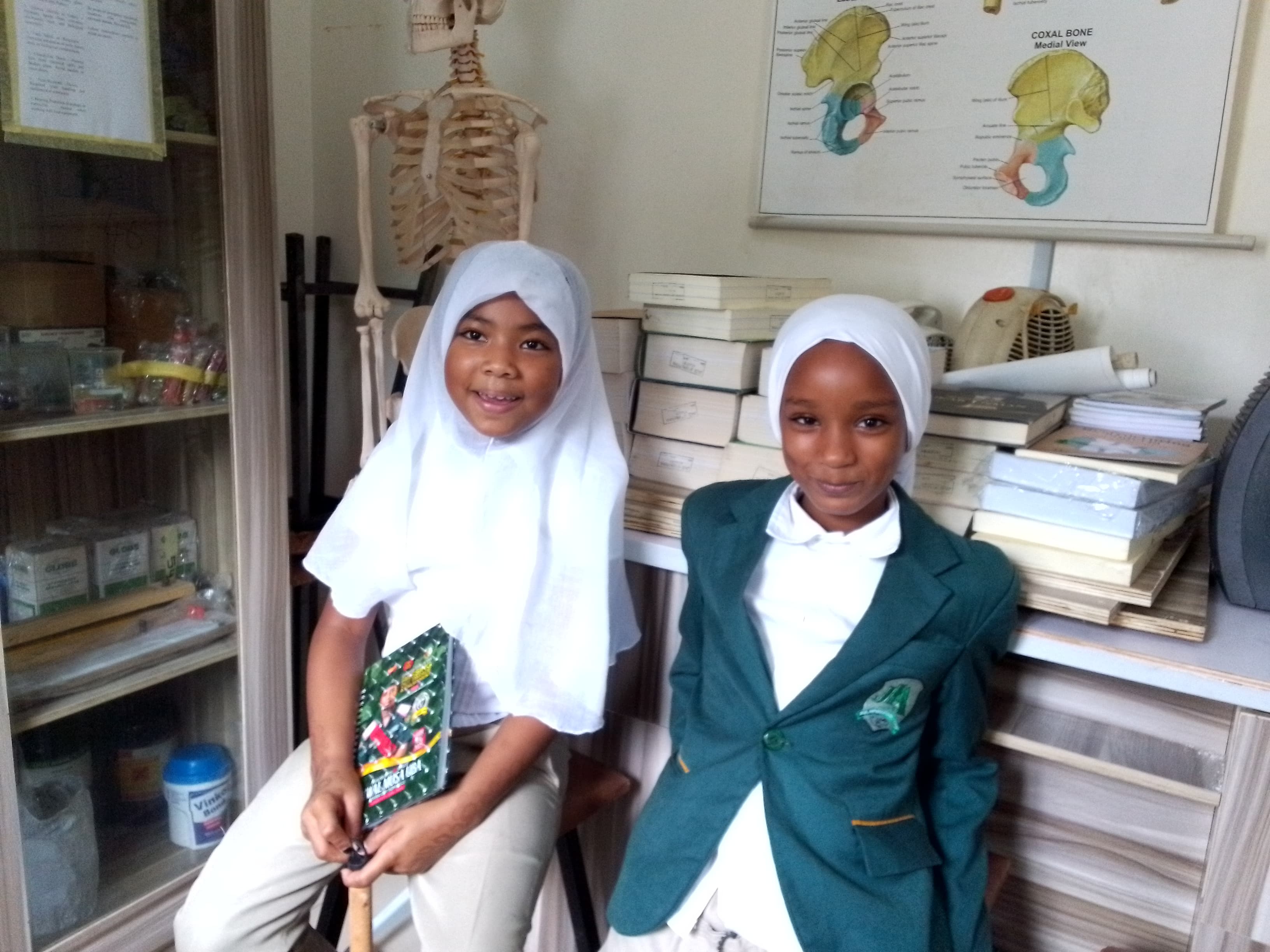 Subject Tutor in Pakistan | Online & Home | Tutor — teaching image 1