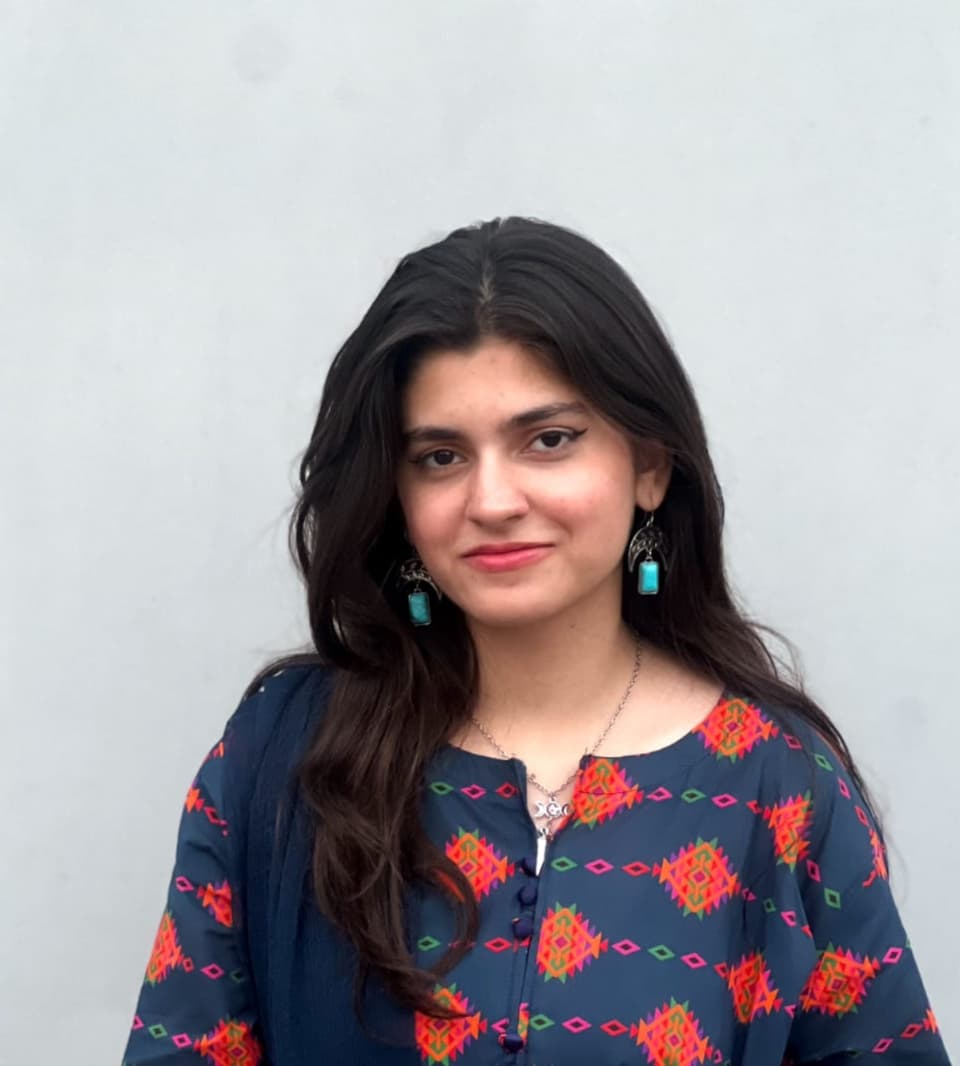 biology Tutor in lahore | Online | Maryam Hamid — teaching image 1