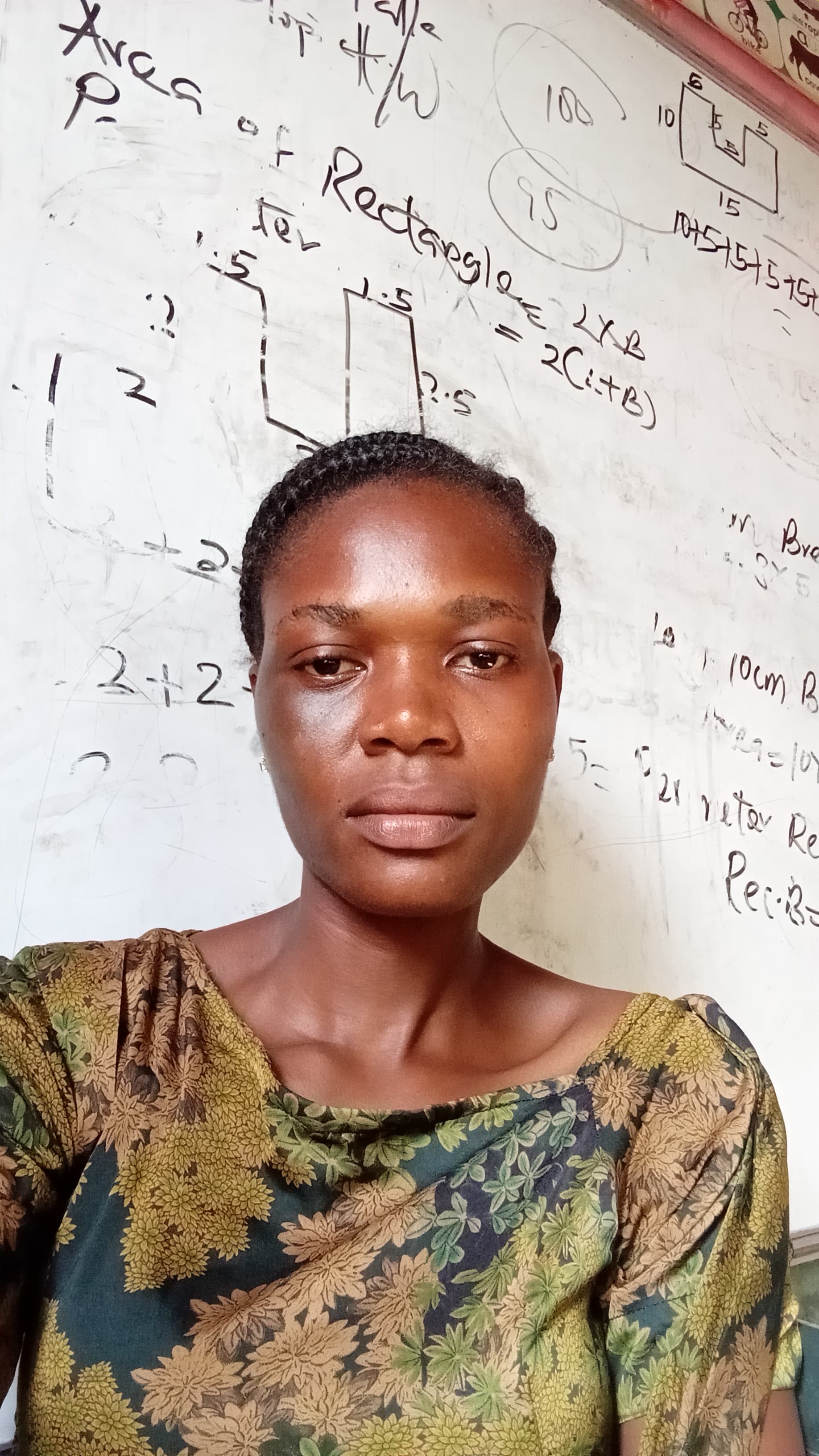 French Tutor in Abeokuta | Online & Home | Dorcas Victory Goodnews — teaching image 2