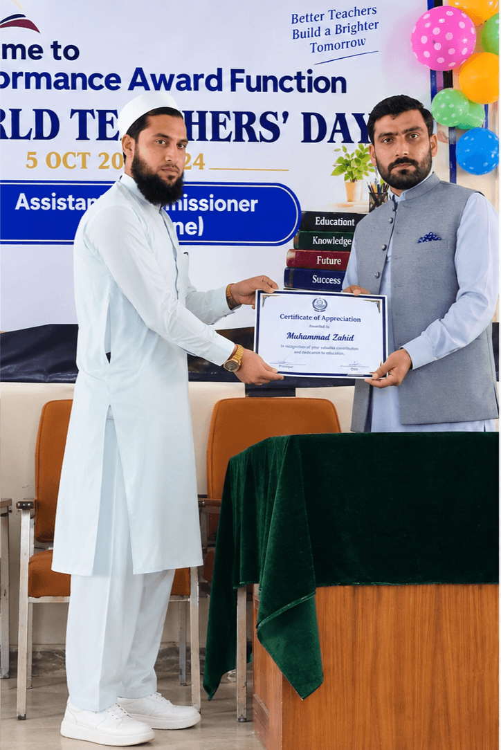 Subject Tutor in Pakistan | Online & Home | Tutor — teaching image 2