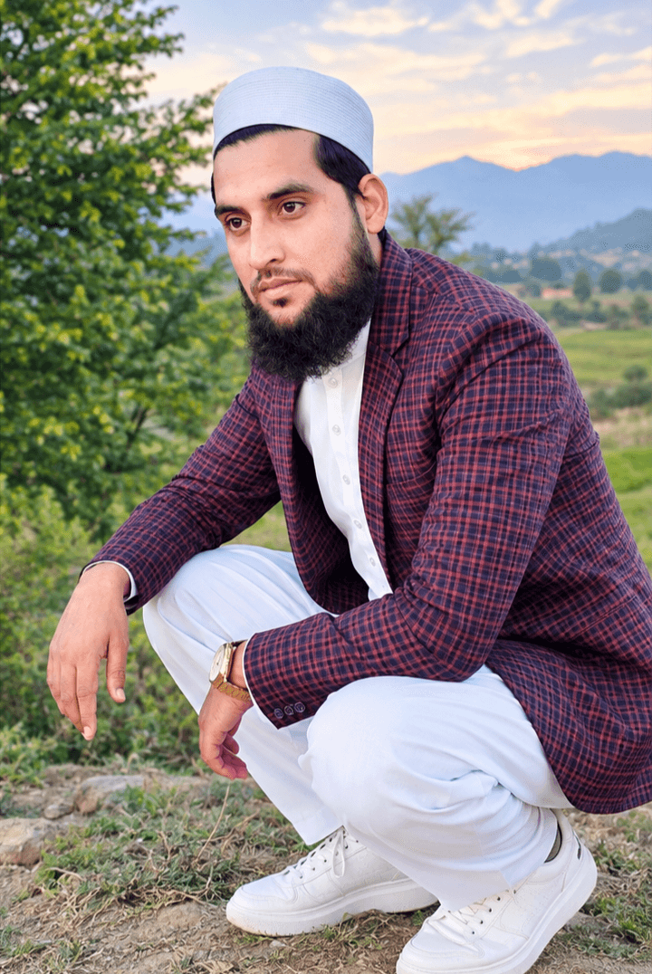 Subject Tutor in Pakistan | Online & Home | Tutor — teaching image 3