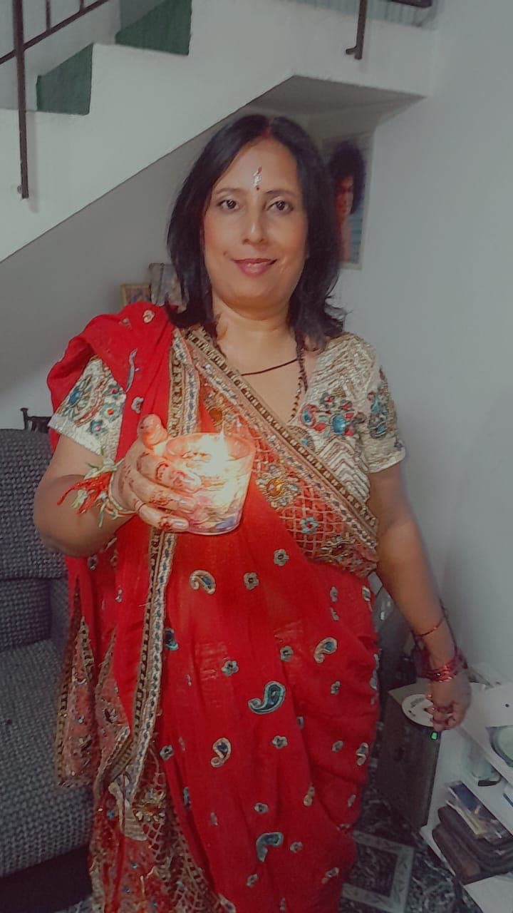 Subject Tutor in Pakistan | Online & Home | Tutor — teaching image 3